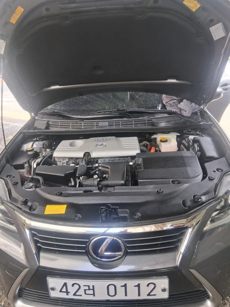 Lexus CT200h