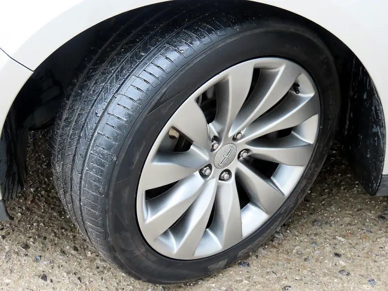 Lincoln MKS