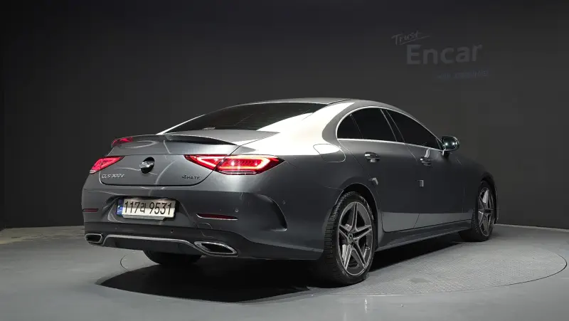 Mercedes-Benz CLS-Class
