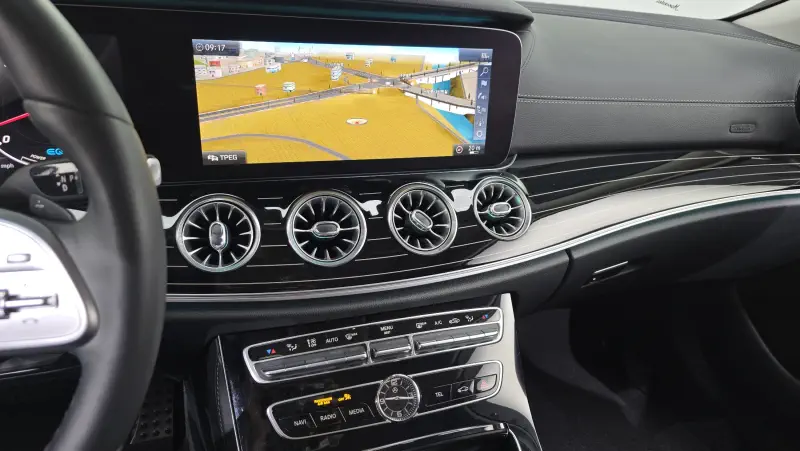 Mercedes-Benz CLS-Class
