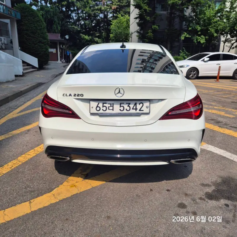 Mercedes-Benz CLA-Class
