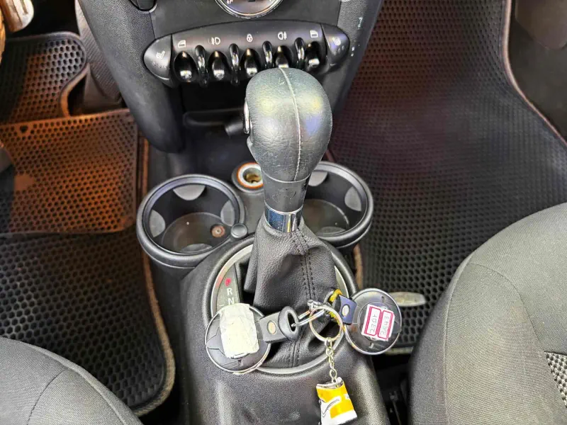 MINI Hatch