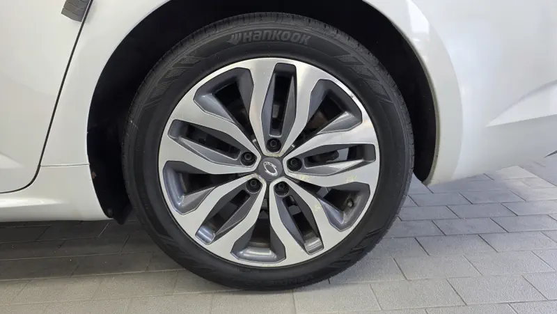 Renault Samsung SM6