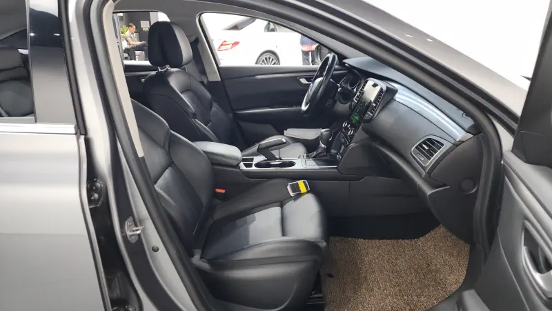 Renault Samsung SM6