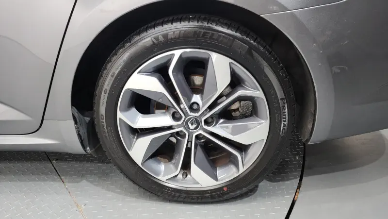Renault Samsung SM6