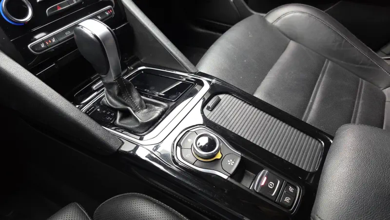 Renault Samsung SM6
