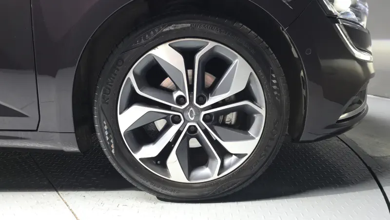 Renault Samsung SM6