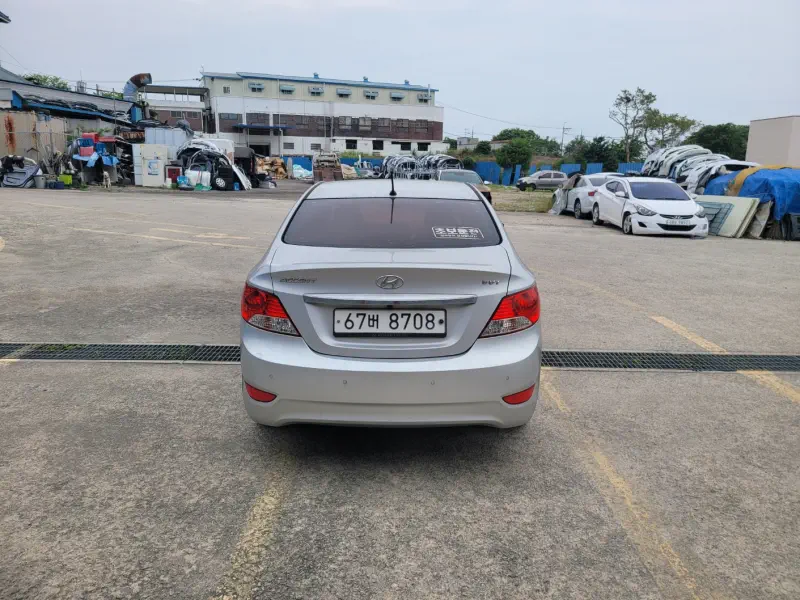 Hyundai Accent