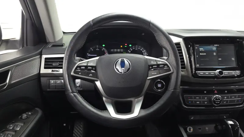 SsangYong Rexton Sports