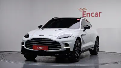 Aston Martin DBX