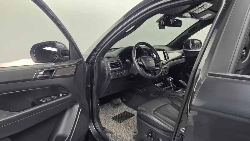 SsangYong Rexton Sports