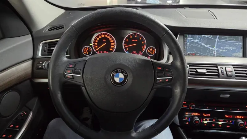 BMW 5-Series Gran Turismo