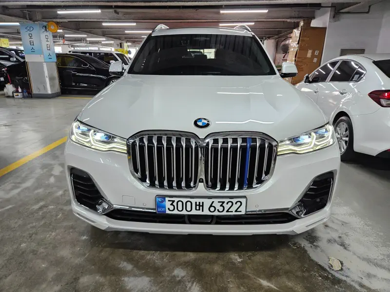 BMW X7