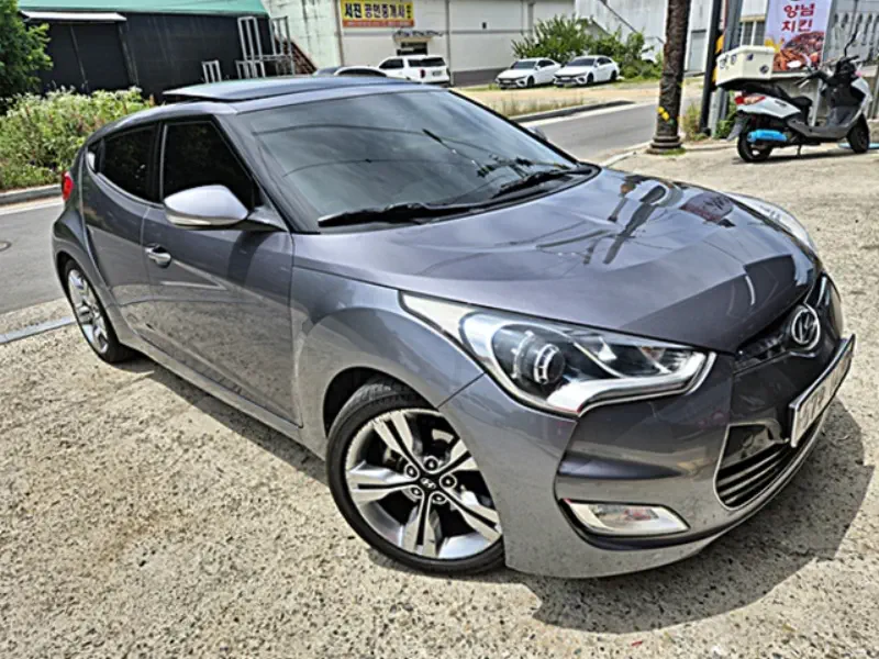Hyundai Veloster