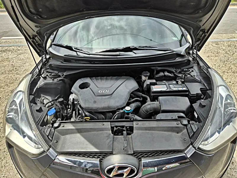 Hyundai Veloster
