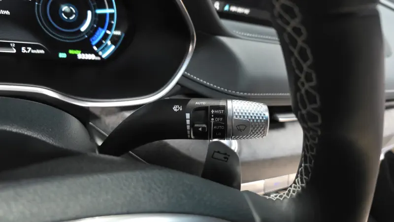 Genesis Electrified G80