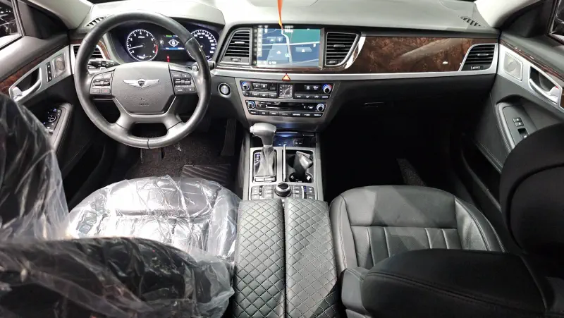 Hyundai Genesis