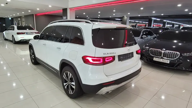 Mercedes-Benz GLB-Class