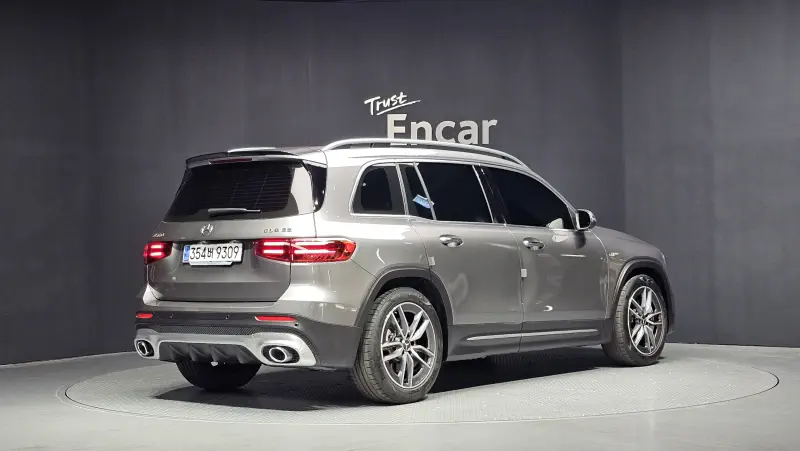 Mercedes-Benz GLB-Class
