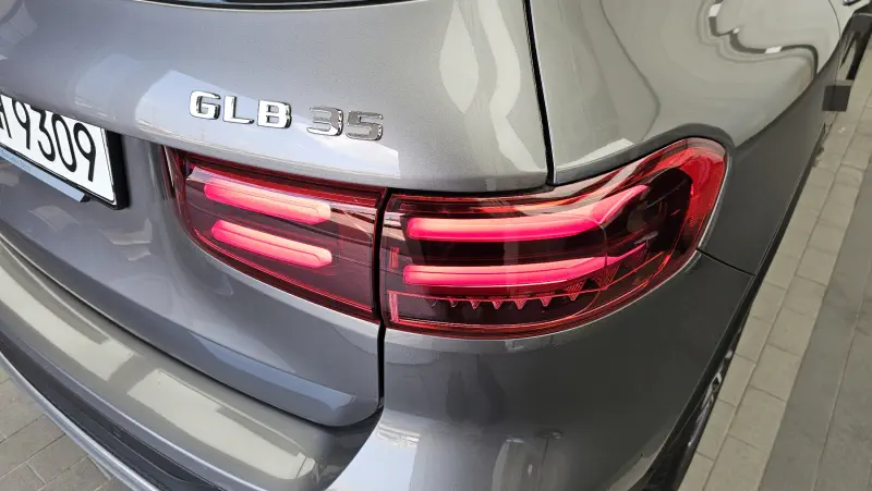 Mercedes-Benz GLB-Class