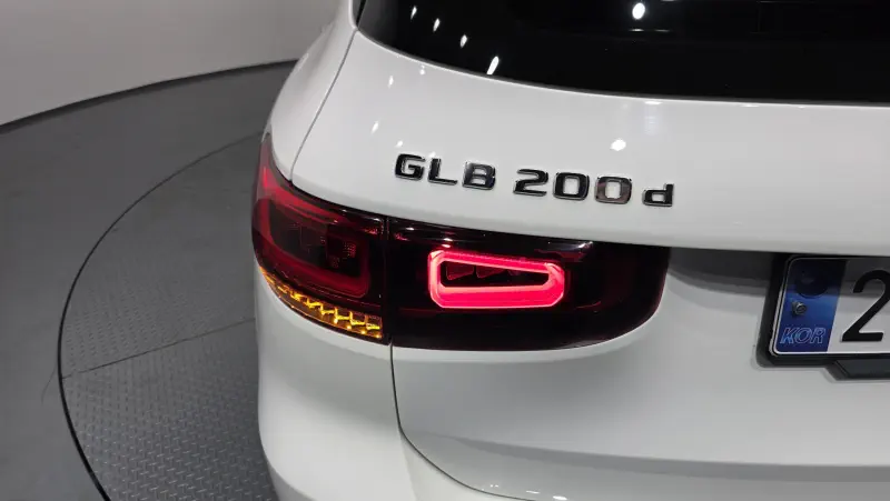 Mercedes-Benz GLB-Class