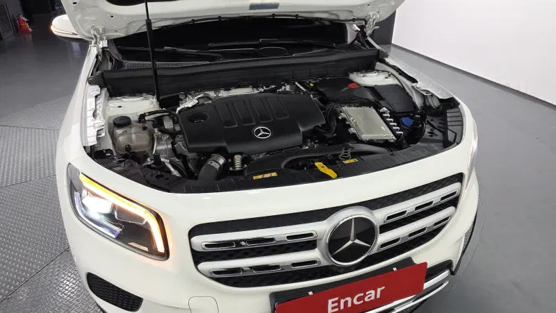 Mercedes-Benz GLB-Class