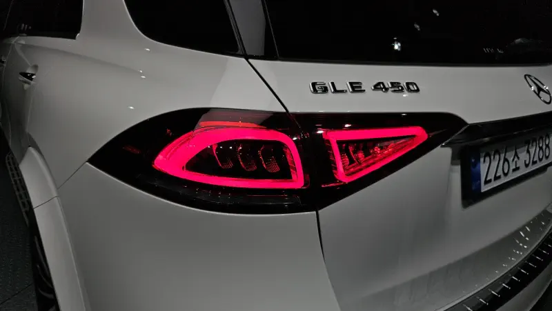 Mercedes-Benz GLE-Class