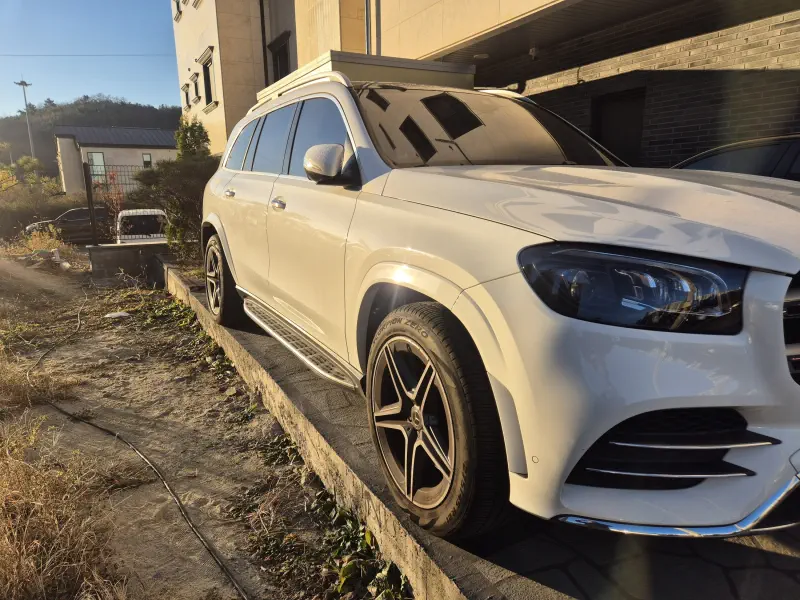 Mercedes-Benz GLS-Class