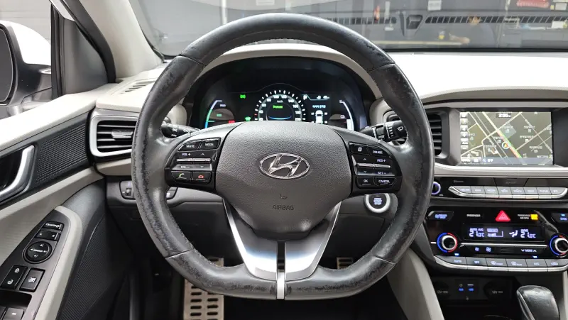 Hyundai Ioniq