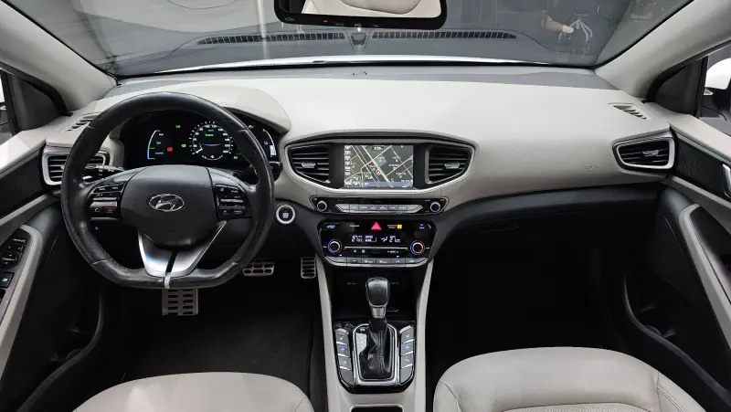 Hyundai Ioniq