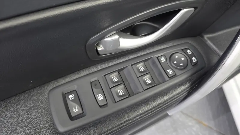 Renault Samsung SM5