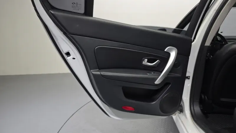 Renault Samsung SM5