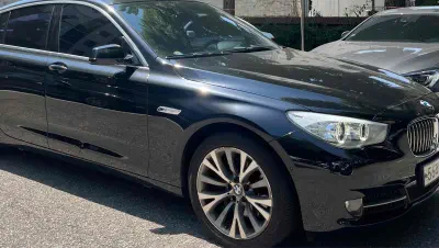 BMW 5-Series Gran Turismo