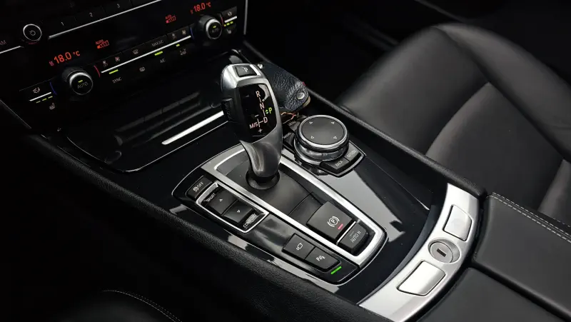 BMW 5-Series Gran Turismo