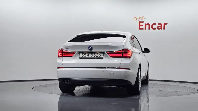 BMW 5-Series Gran Turismo