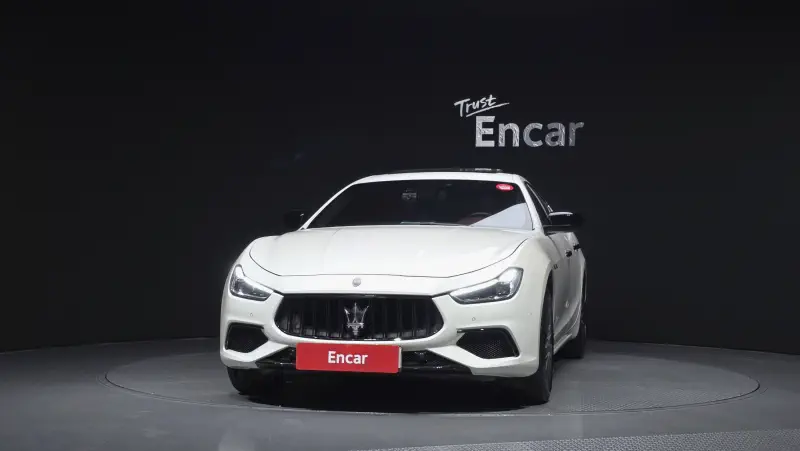 Maserati Ghibli