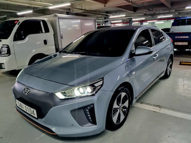 Hyundai Ioniq