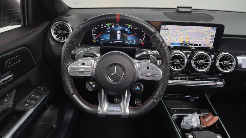 Mercedes-Benz GLB-Class