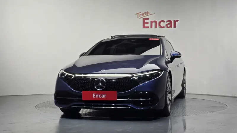 Mercedes-Benz EQS