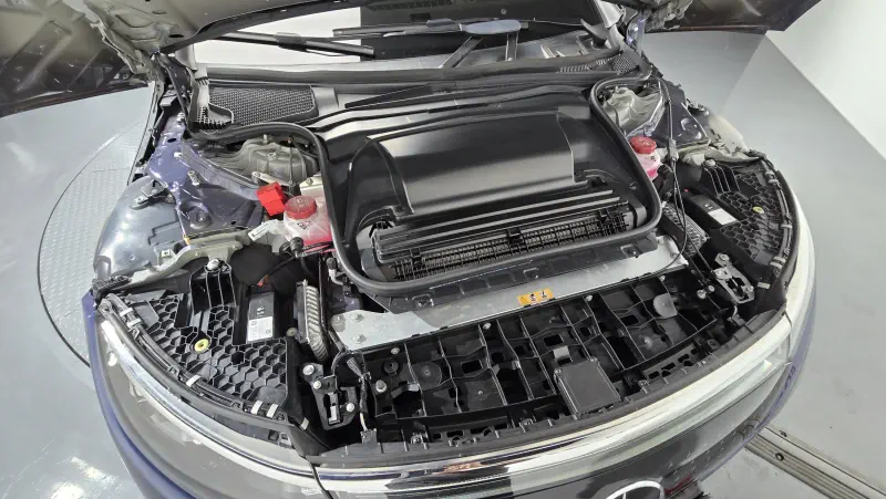 Mercedes-Benz EQS