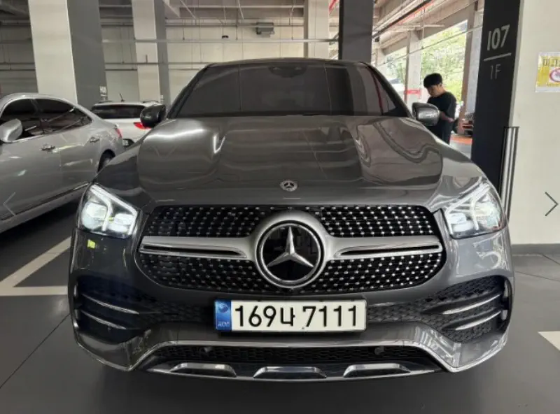 Mercedes-Benz GLE-Class