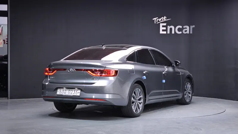 Renault Samsung SM6