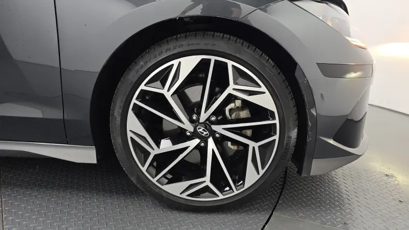 Hyundai Ioniq 6