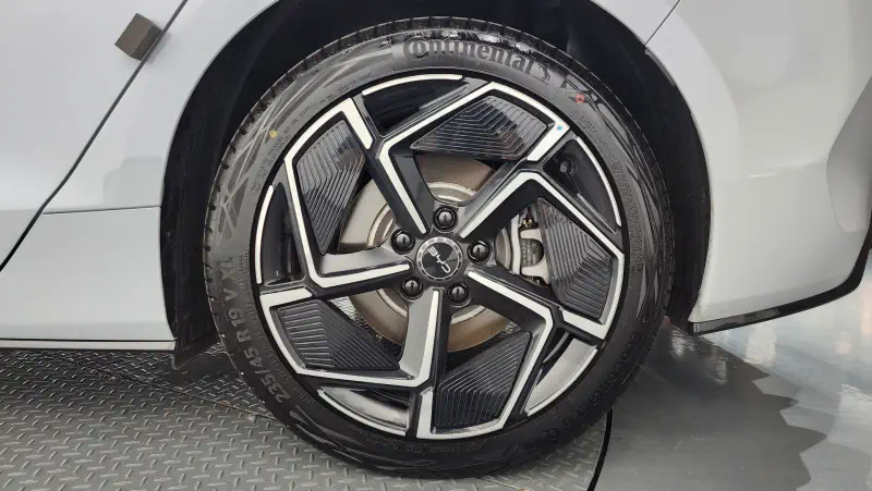 BYD Seal
