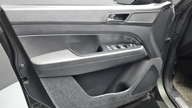 SsangYong Rexton Sports Khan