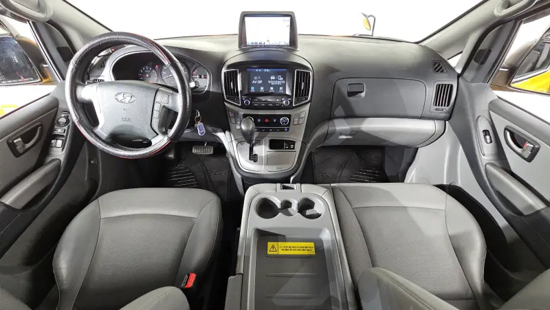 Hyundai Grand Starex