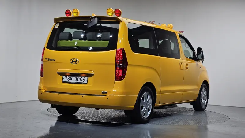 Hyundai Grand Starex