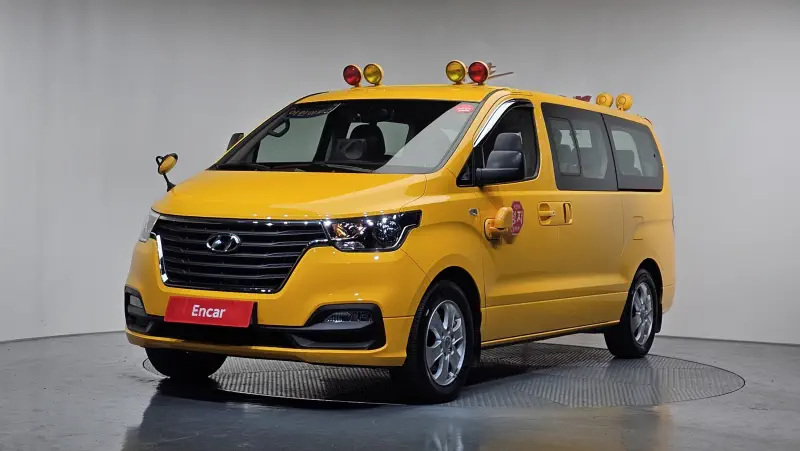 Hyundai Grand Starex