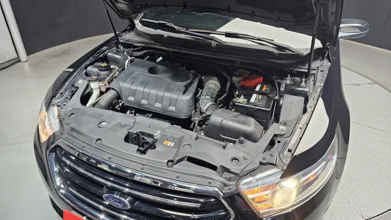 Ford Taurus