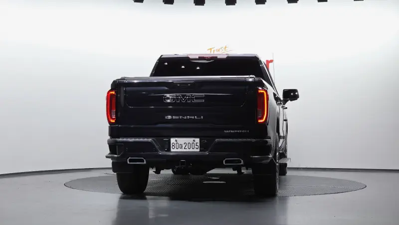 GMC SIERRA